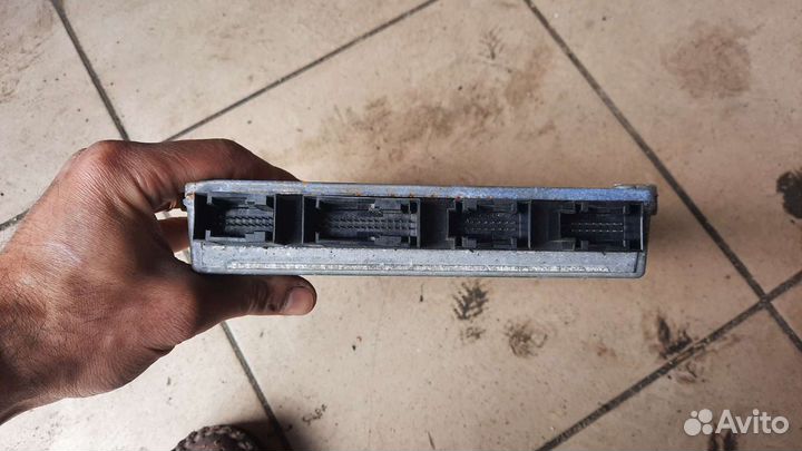 Блок управления двигателем w210 e-klass