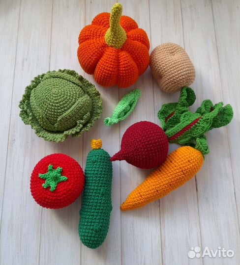 Овощи и фрукты вязаные