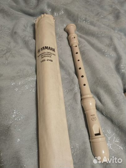 Блок-флейта сопрано Yamaha YRS-24B