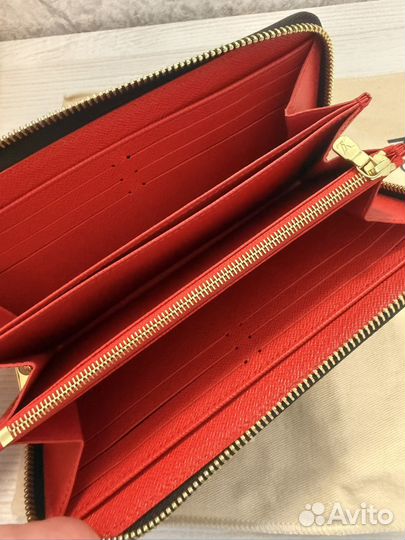 Louis vuitton кошелек zippy