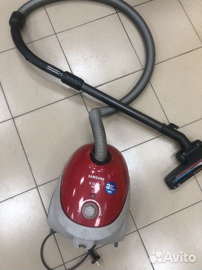 Пылесос Samsung 1800w
