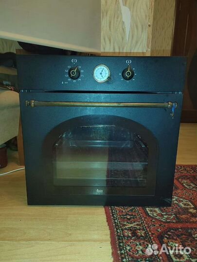 Духовой шкаф