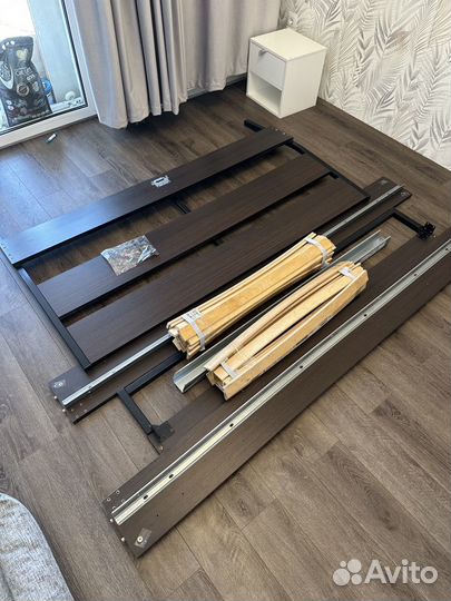 Кровать двухспальная IKEA 160x200