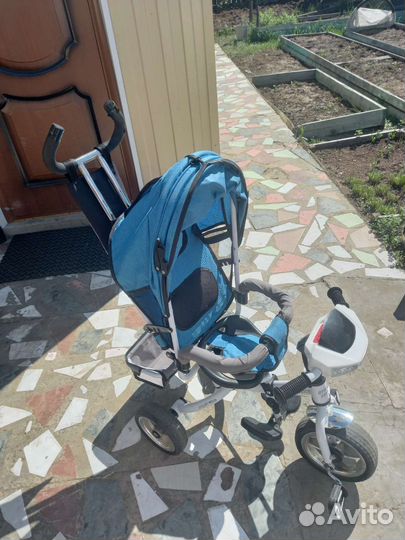 Трехколесный велосипед