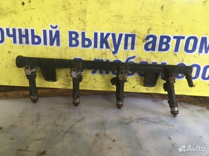 Рампа топливная Renault Sandero