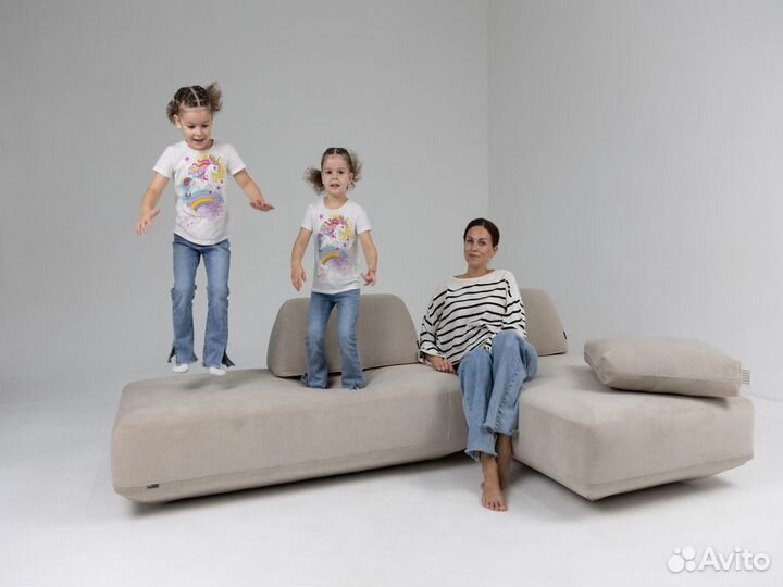 Диван 34502100 мм