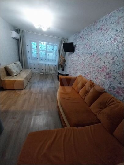 2-к. квартира, 44 м², 1/9 эт.