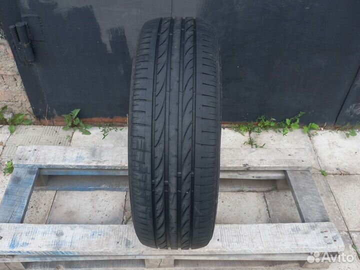 Bridgestone Dueler H/P Sport 215/60 R17 G