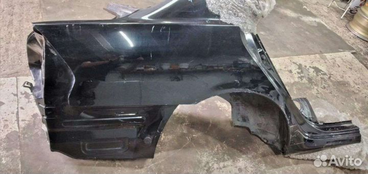 Крыло toyota Mark 2 110