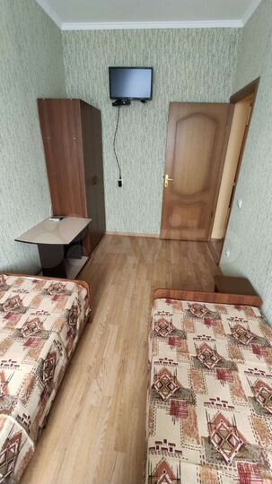 Комната 12 м² в 3-к., 1/3 эт.