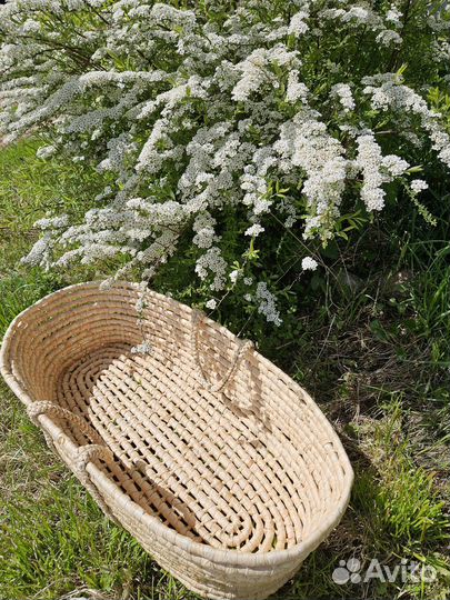 Плетеная корзина люлька Mothercare с подставкой