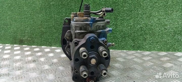 Топливный насос высокого давления Isuzu Elf