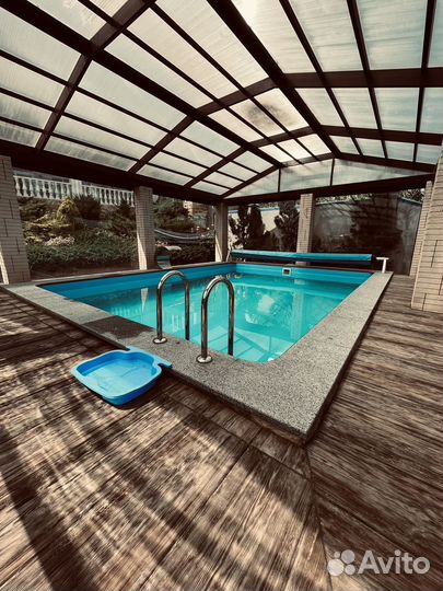 База отдыха с теплыми бассейнами