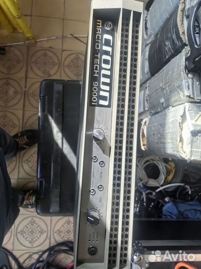 Усилитель crown macro tech MA-9000i