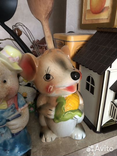 Подставка для кухонных принадлежностей