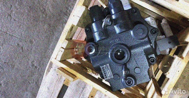 Гидромотор редуктора поворота LiuGong CLG925D