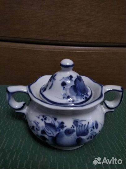 Сахарница Гжель