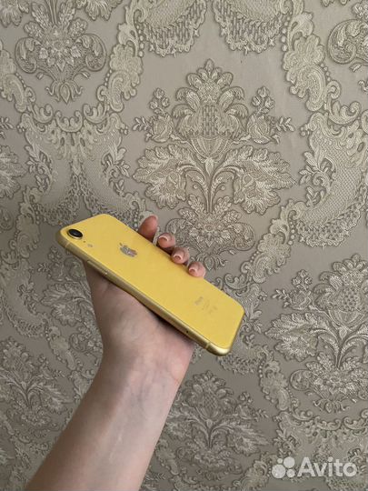 Телефон iPhone