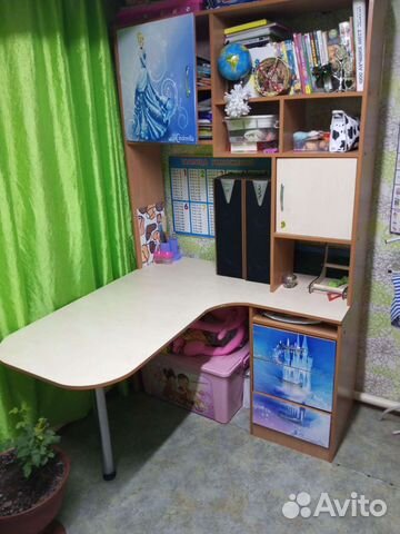 Компьютерный стол