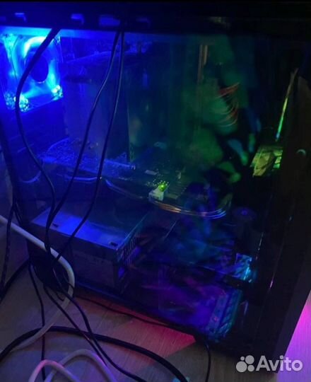Игровой компьютер/ монитор/ клавиатура и мышь