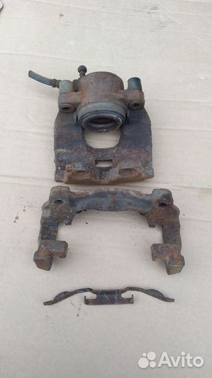 Тормозные суппорта передние volvo s80 II