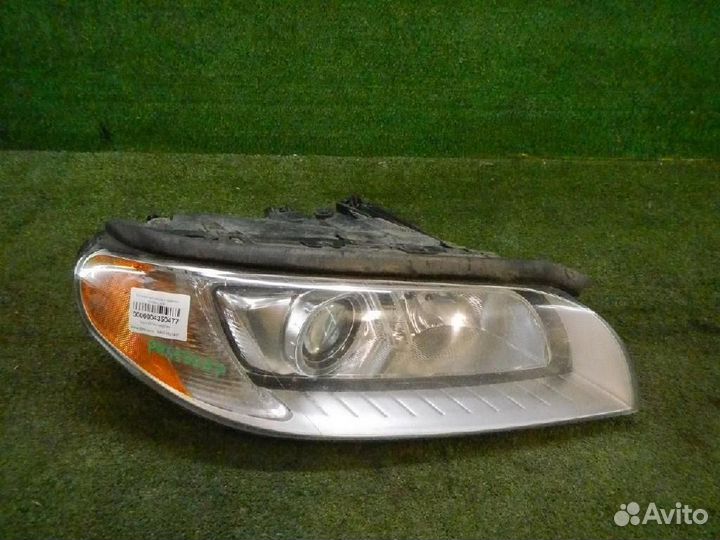 Фара правая Volvo XC70