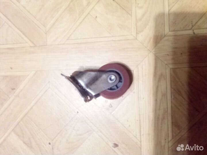 Колеса для тележки,ящика,поворотные