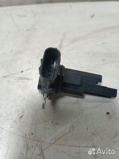 Датчик расхода воздуха Toyota