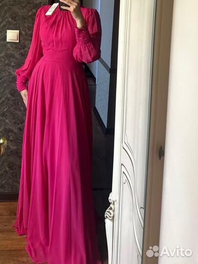 Платье женское