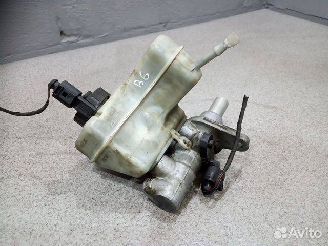 Главный тормозной цилиндр WV Passat B6