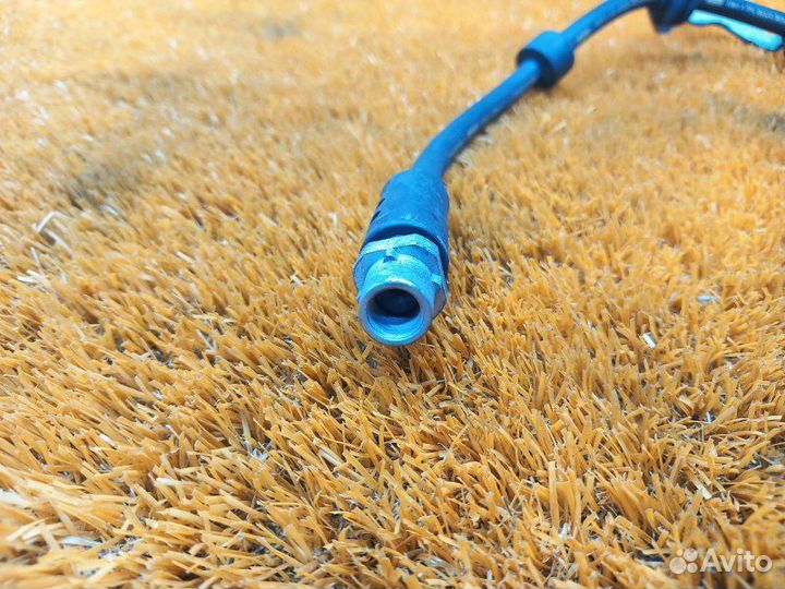 Шланг тормозной передний правый Bmw 3-Series E90