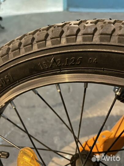 Детский велосипед 16