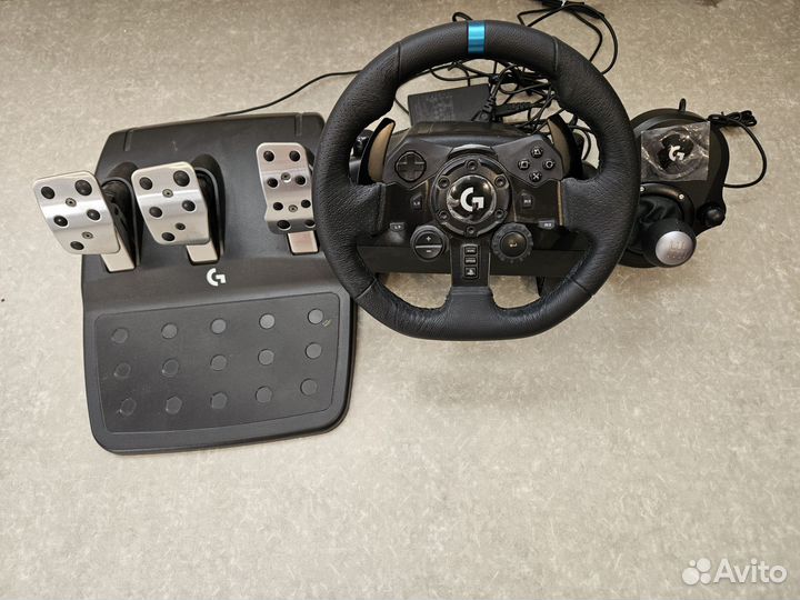 Игровой руль logitech g923 + driving force shifter