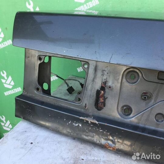 Крышка багажника Ауди 80 90 Б4