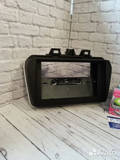 Рамка под магнитолу Hyundai Tucson 18+ 22-405