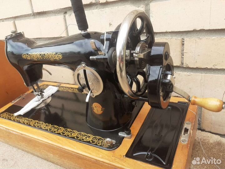 Швейная машинка подольск 2м как новые машинки