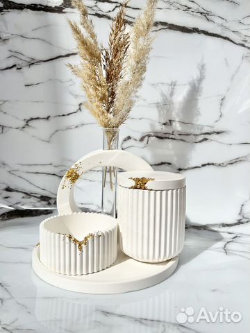 Статуетка.Гипсовые изделия.Поднос.Свеча