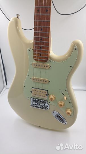 Электрогитара Smiger L-G2-PRO Strat + струны