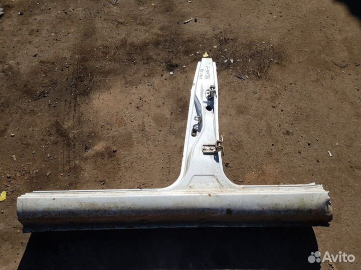 Порог с центральной стойкой левый (Lifan X60)