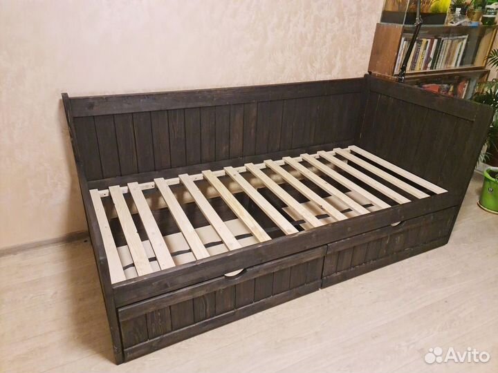 Кровать детская