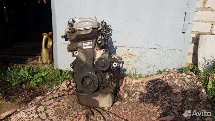 Двигатель на тайоту авенсис 2004 г.в