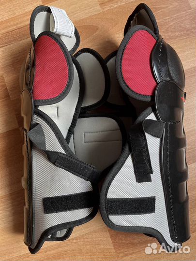 Щитки хоккейные детские 12 размер Easton