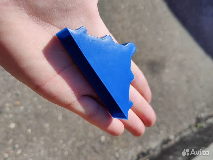 Уголки для защиты листовых изделий от сколов