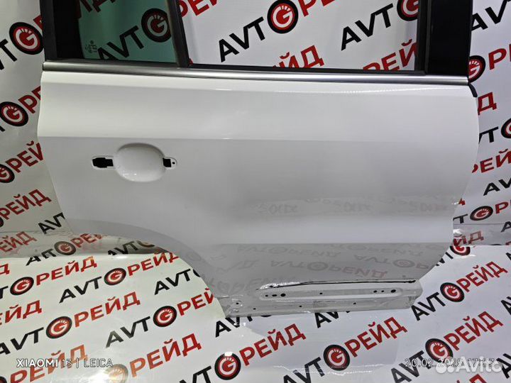 Дверь боковая задняя правая Volkswagen Tiguan 5N2