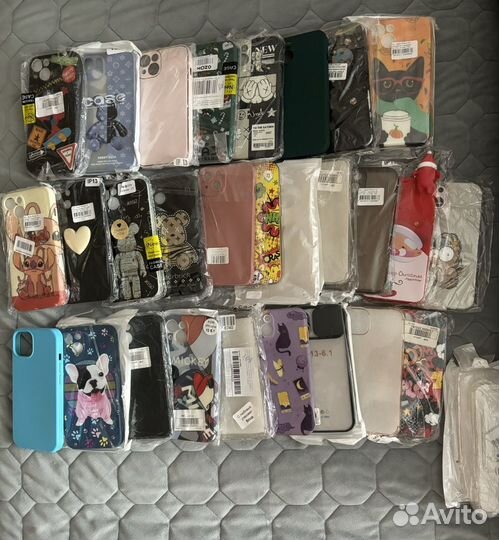 Чехлы на iPhone 13