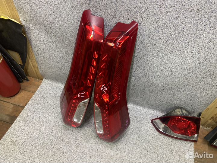 Фонарь Nissan X-Trail T31