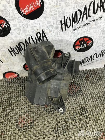 Резонатор воздушного фильтра Acura TSX