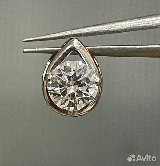 Кулон с бриллиантом 5мм