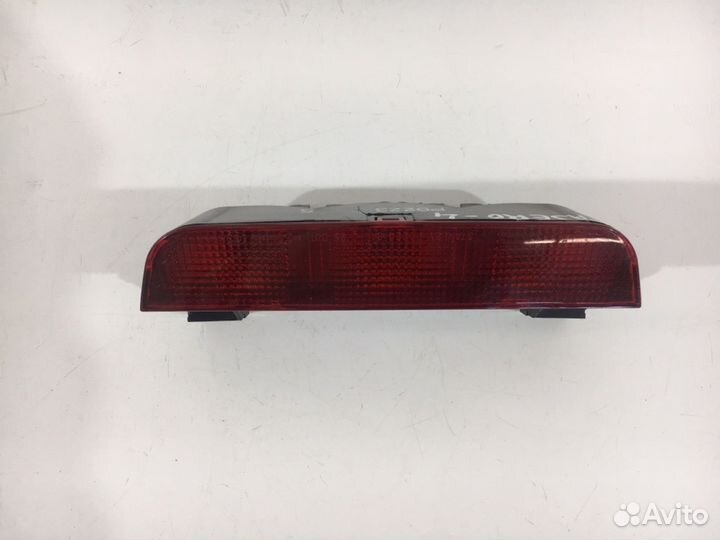 Стоп-сигнал Паджеро 4