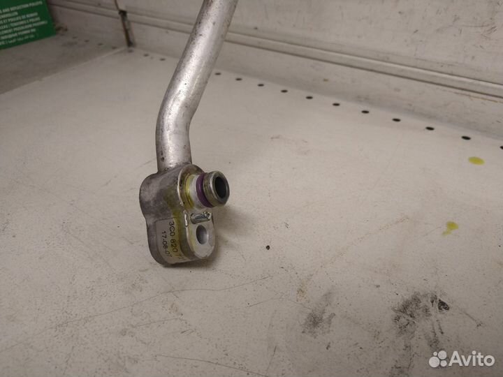 Шланг кондиционера Пассат В6 3C0820721M